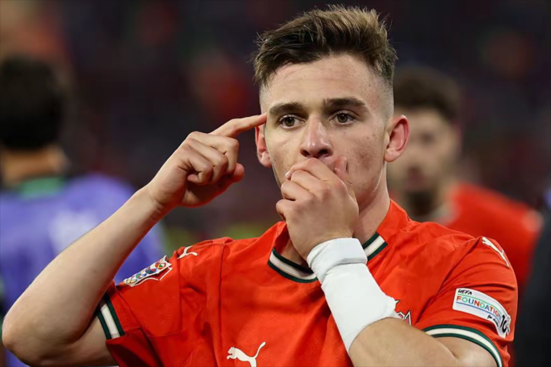 巴黎逆转日本，C罗扛起全队