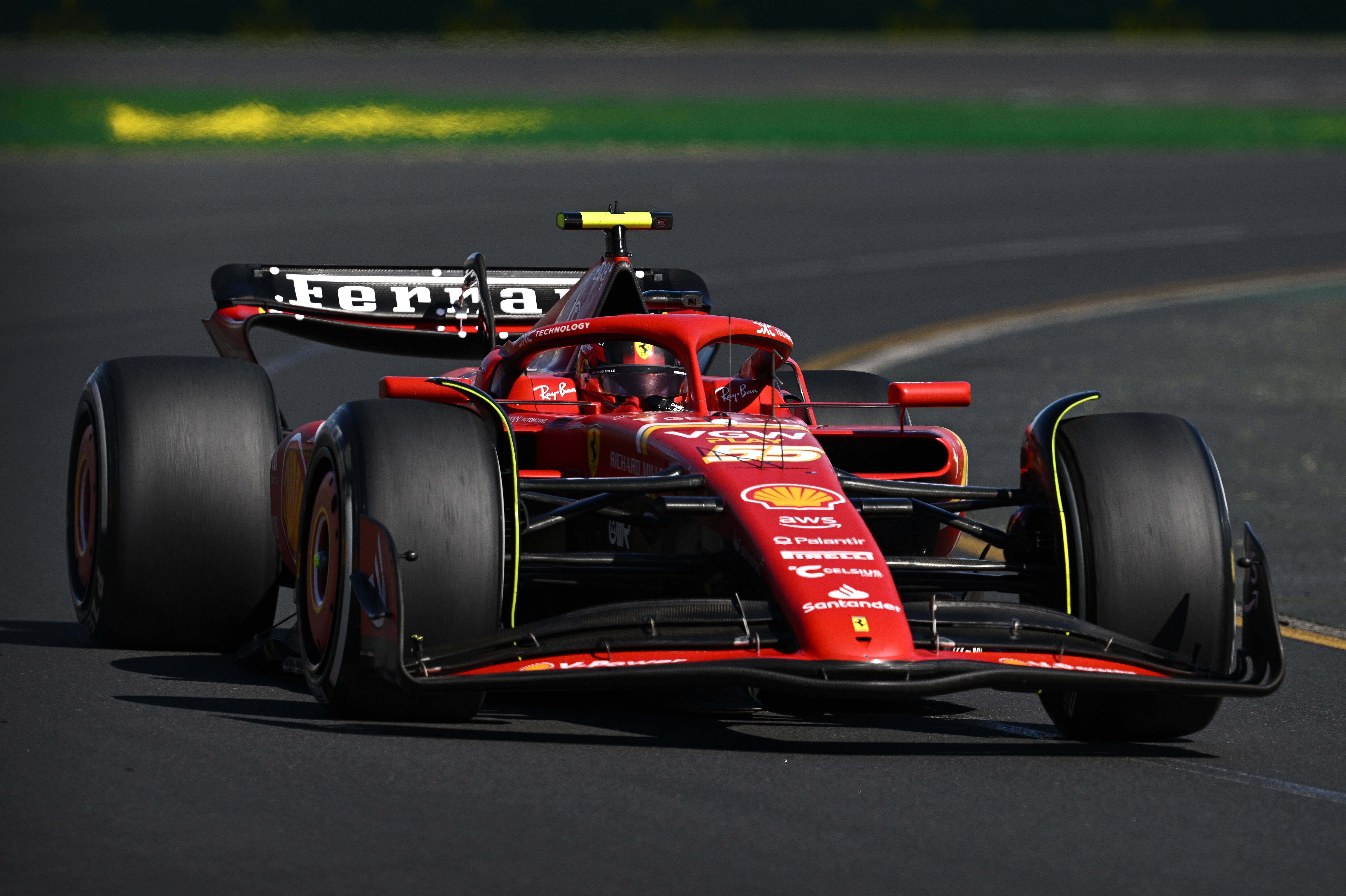 迈凯伦碾压索伯车队，塞恩斯高光表现