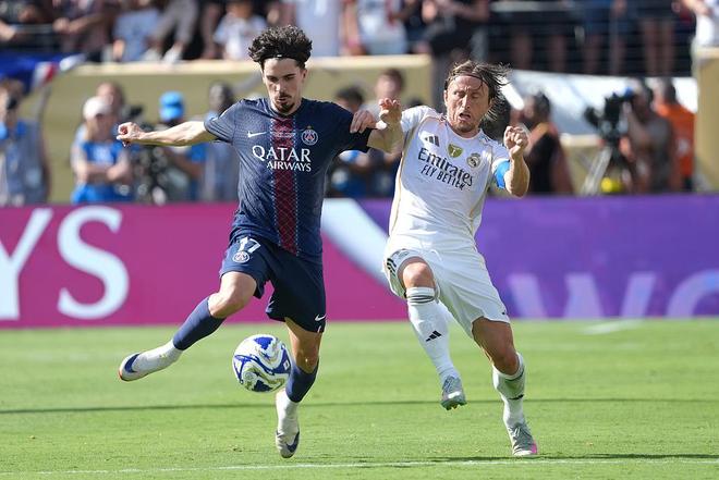 美国绝杀曼城,莫德里奇带队取胜 美国绝杀曼城,莫德里奇带队取胜