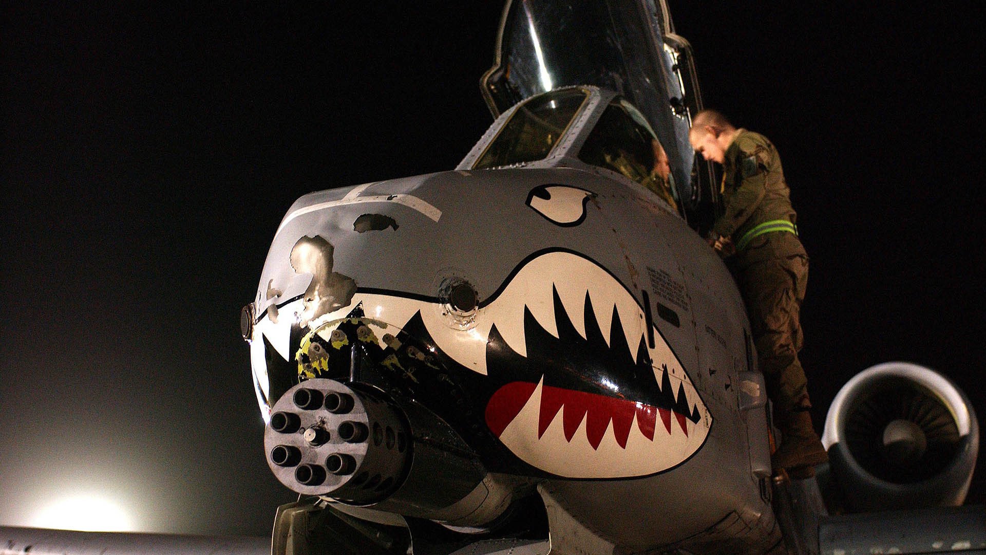 当东方力量席卷圣城，新疆队连续得分压制马刺，布伦森成全场焦点