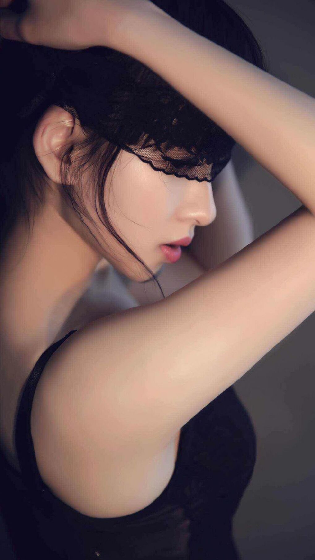 绞肉机里的战术核爆,尼日利亚强压马里,莱万全程高能输出的启示